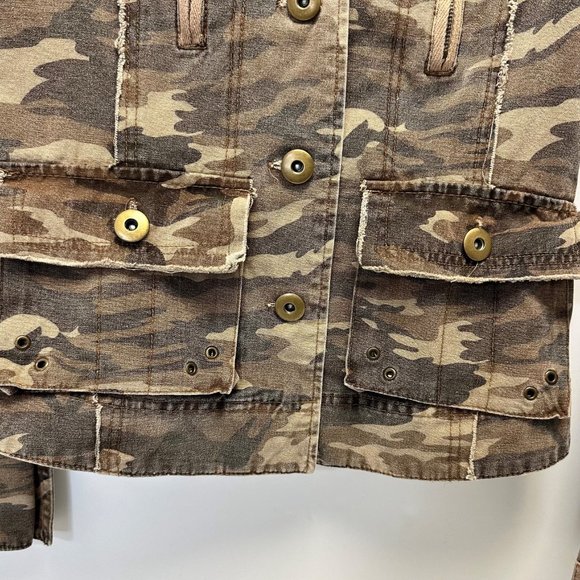 Passport Women's Distressed Embroidered Military Replica Jacket Size Small - Picture 3 of 13